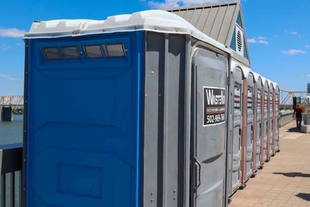 Best Standard Portable Toilet Rental  in Worland, WY